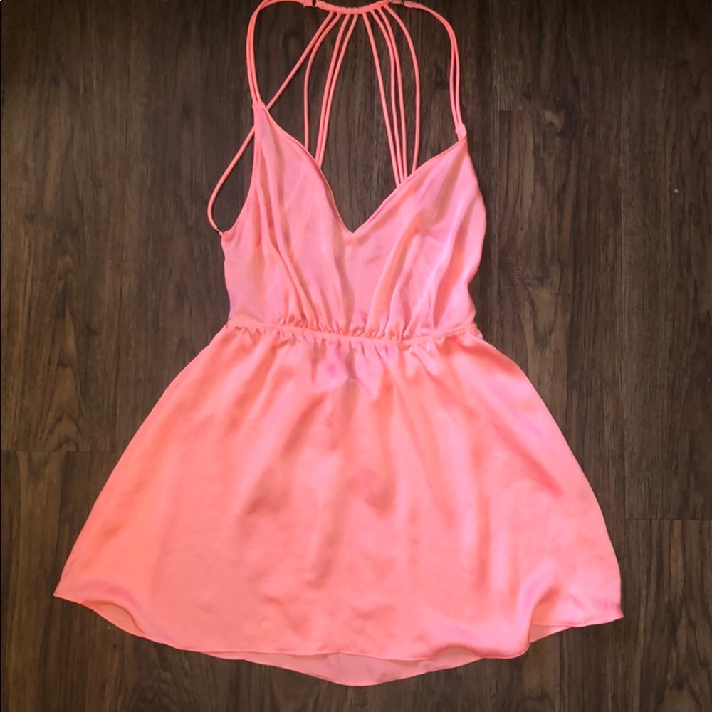 VS women’s nightgown